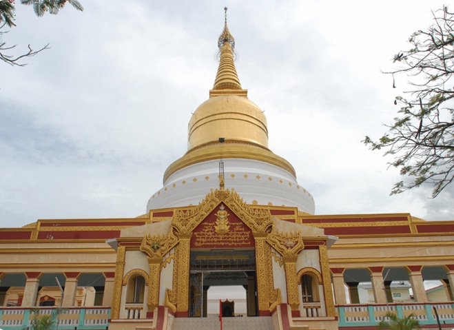 Yadanar Zedi Sinmyar Shin Pagoda