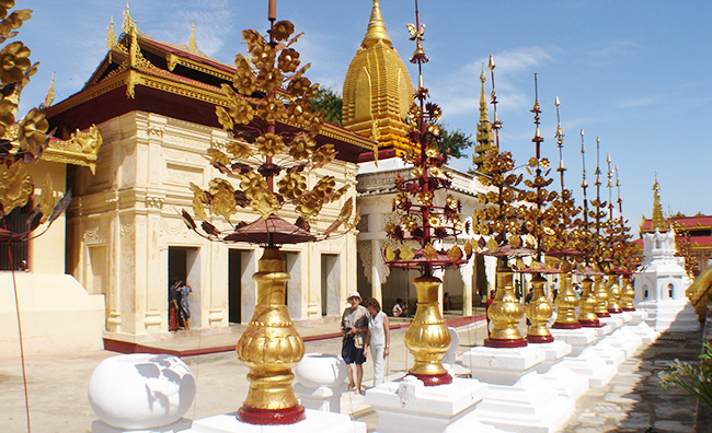 shwezigon-pagoda-01