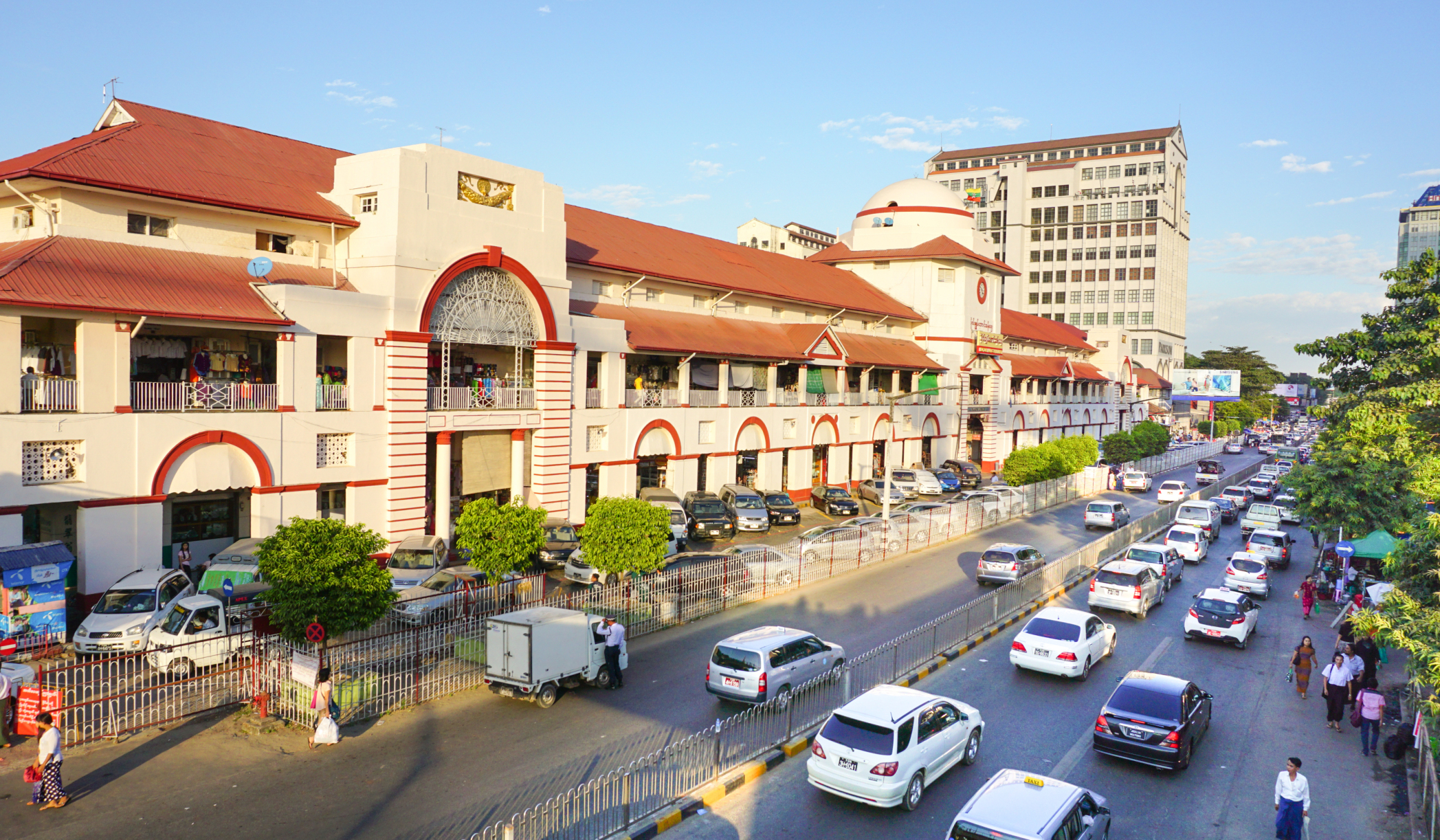 Bogyoke Aung San Market