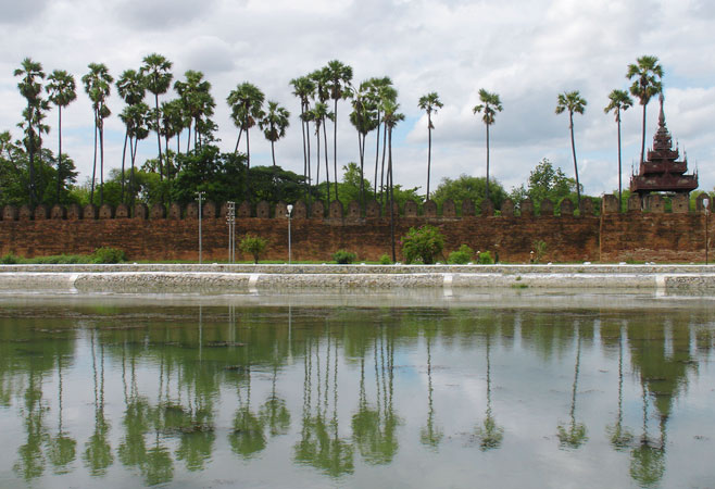 mandalay-moat1