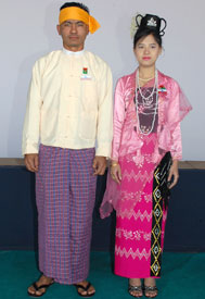 rakhine-couple