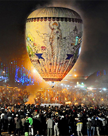 The Tazaungdaing Festival